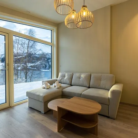 Med Utsikt I Loen Apartment *